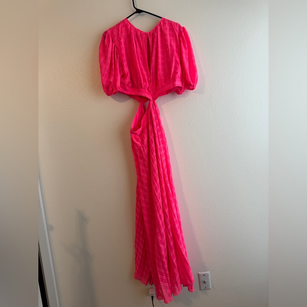 ASOS DESIGN pleated cut out midi dress in hyper pink - Picture 8 of 8